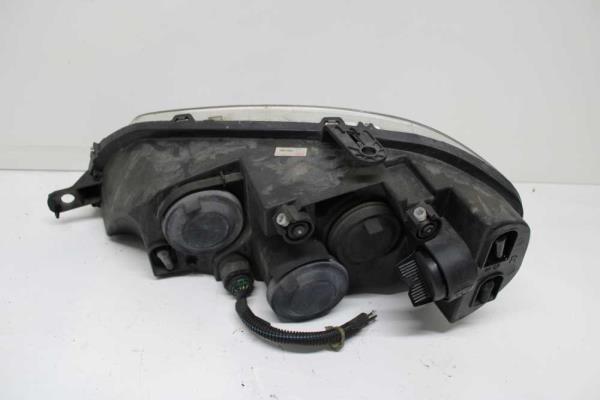 PHARE DROIT FIAT - Vue 2